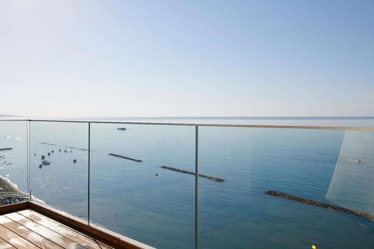 Olympic Residence Deluxe Apartments Limassol Kültér fotó
